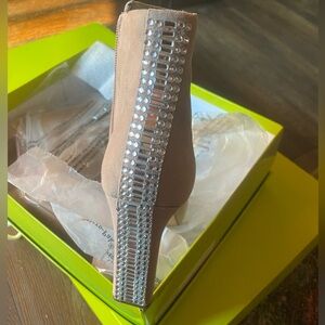 Gianni Bini Tan Rhinestone Heeled Boots